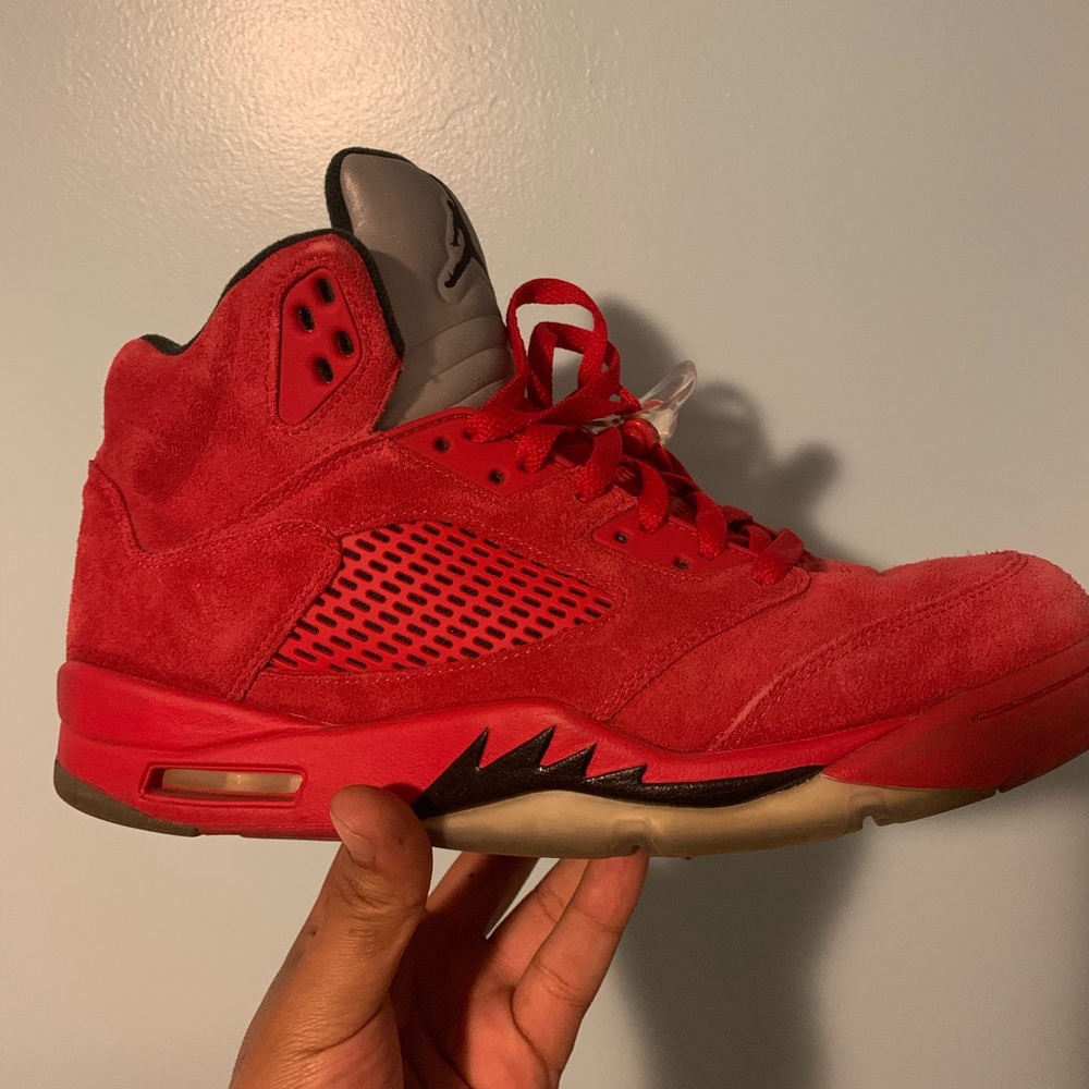 Red Jordan 5z